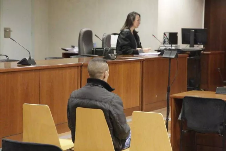 Condemnat un veí d'Oliana per tràfic de drogues i robatoris