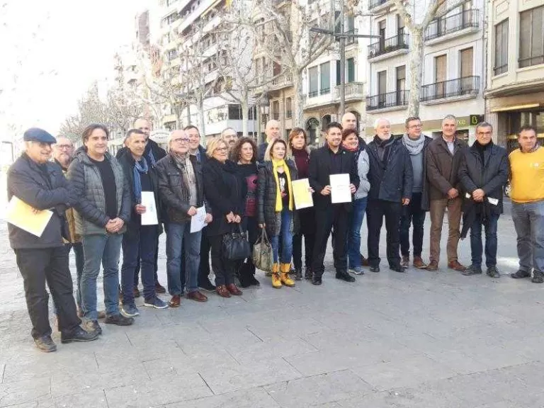 Alcaldes d’ERC creen un moviment de suport a investigats i encausats de l’1-O
