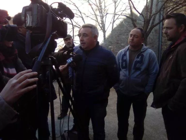 Neguen maltractament animal en una protesta contra óssos