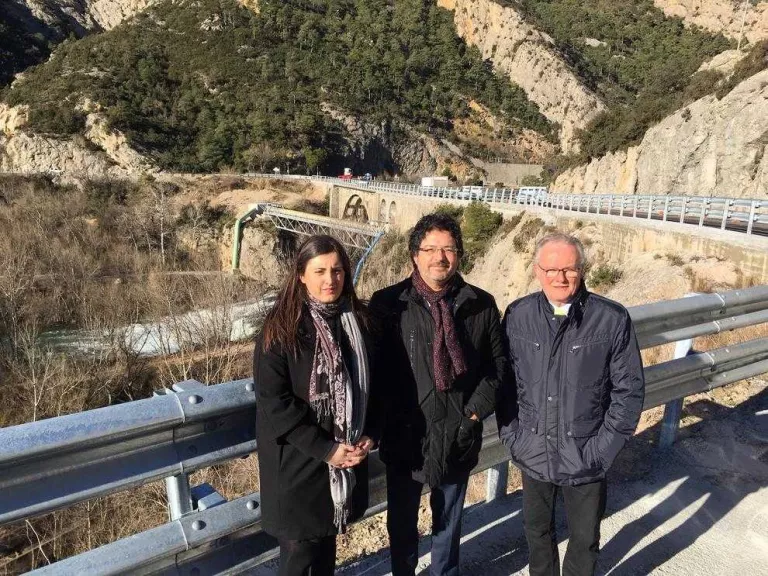 Projecte per a una passarel·la per als vianants al pont de Peramola