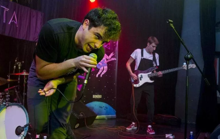 Carolina Durante obre ‘Tu noche más indie’ a la Sala Manolita