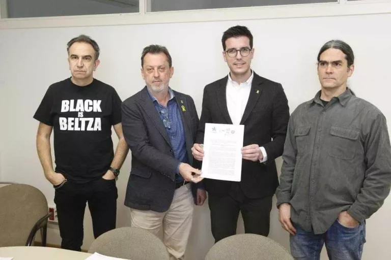 Quatre grups obliguen la Paeria a posicionar-se sobre el judici al procés