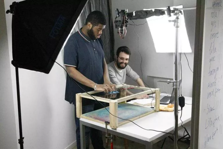 Animac apuja avui el teló