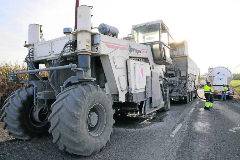 Tres milions per reparar camins de la CHE al Segrià