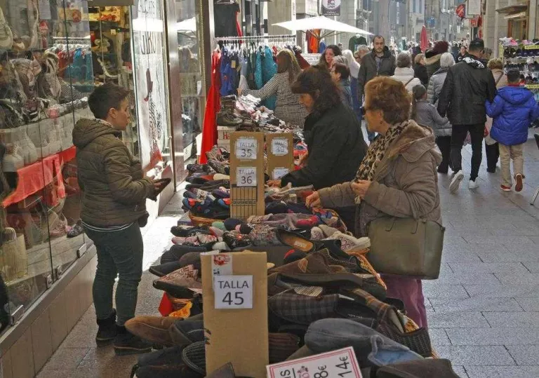 L’Eix inicia el Mercat de les Rebaixes, que arriba en ple descens de vendes