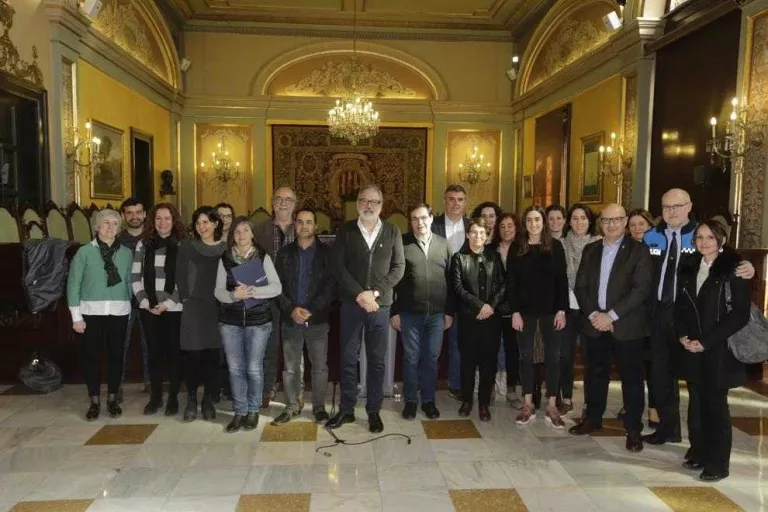 Tramitats gairebé 3 expedients sancionadors al dia per actes incívics a la via pública