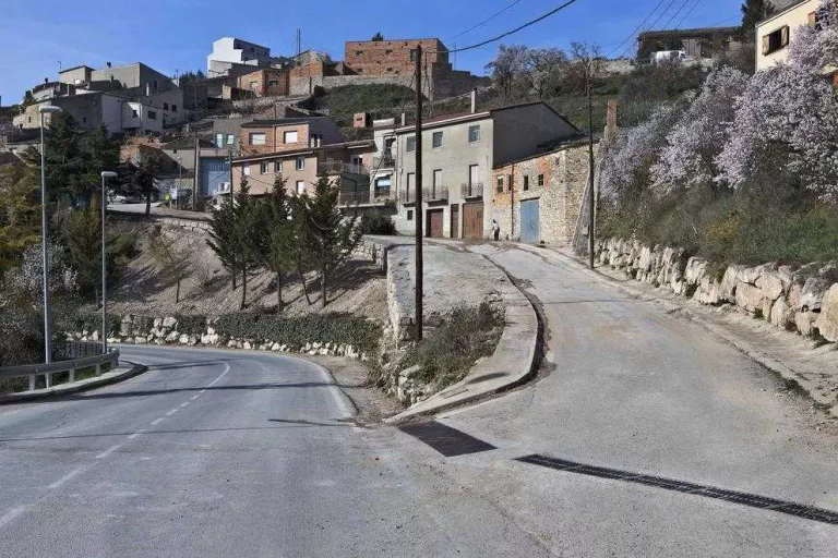 Talavera reforma el principal accés i duplicarà la calçada