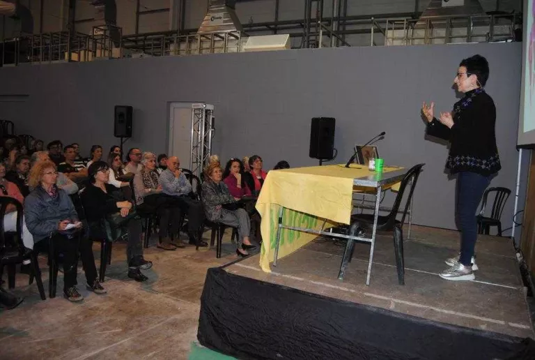 El bon temps frena els visitants a Fira Natura però creixen les vendes