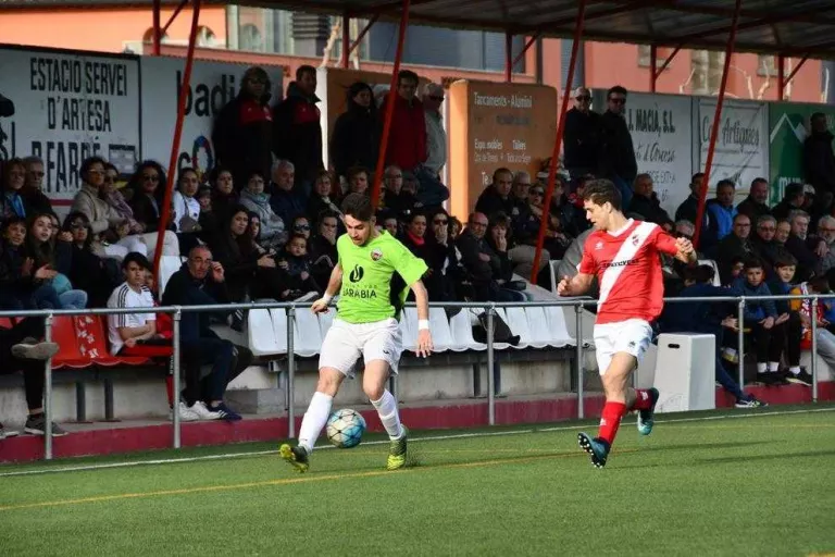 L’Alpicat tomba el líder