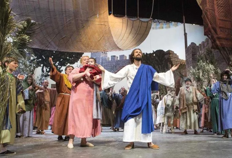 La ‘Passió’ de Cervera, amb dos noves escenografies