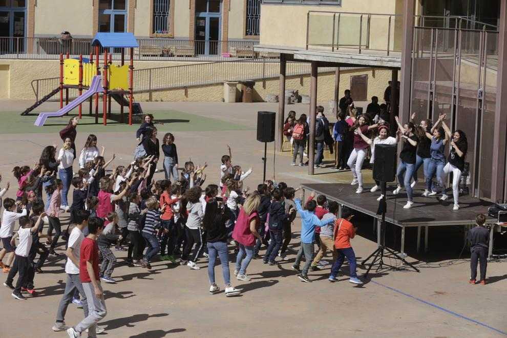 Dinar solidari amb 1.500 nens al Maristes Montserrat de Lleida
