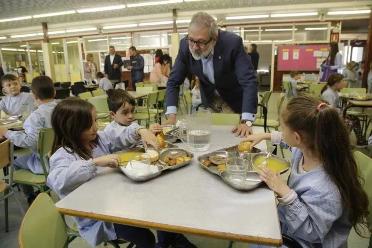 Ribes rectifica Osorio i no descarta que Cs acabi donant suport al POUM