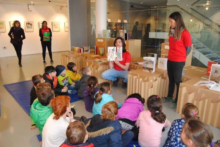 El paradís dels llibres i els contes