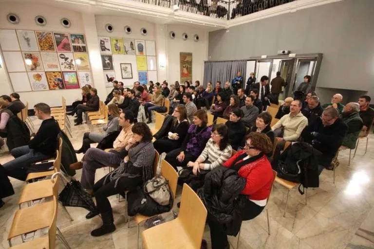 La Paeria crea places fixes per a 87 empleats de serveis socials