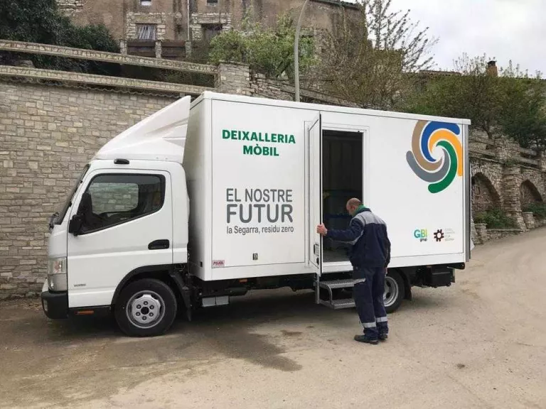 Nova deixalleria mòbil per potenciar el servei comarcal de la Segarra