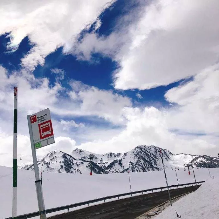 Noves nevades deixen més de 35 centímetres i Tuixent reobre avui