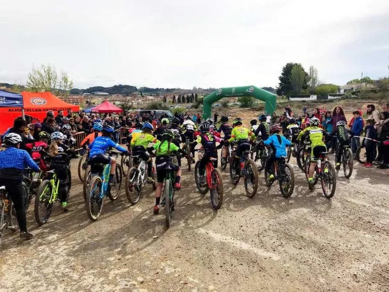 Almacelles, capital del BTT amb el IV Memorial Pera