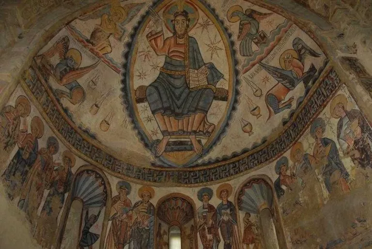 Castell de Mur recorda els seus frescos romànics a Boston