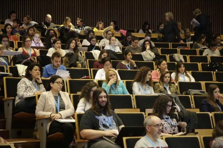 Simposi a la UdL per a un model positiu de l'adolescència