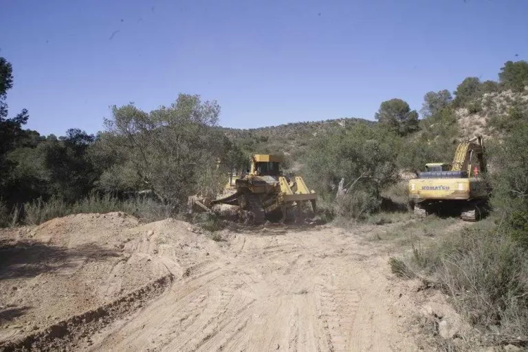 Catorze pobles de Ribera d’Ebre i el Segrià, contra l’abocador industrial
