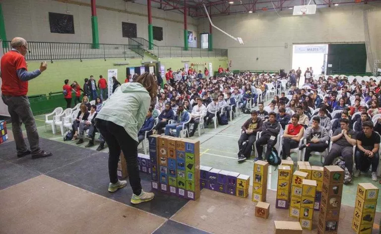 Jornada sobre ciència i tecnologia per a 350 alumnes a Tàrrega