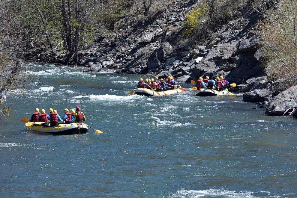 Milers de turistes el penúltim dissabte de la temporada d’esquí
