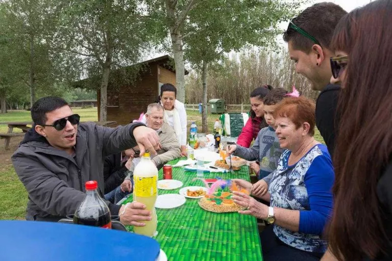 Dia de la Mona a mig gas
