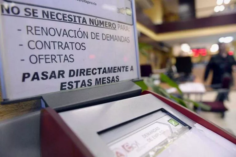El 24% dels contractes firmats fins al març no van durar ni trenta dies