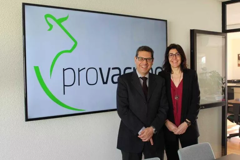 CaixaBank i Provacuno, per la competitivitat
