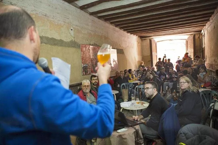 Mil diables de tot Catalunya en el 25 aniversari dels Carranquers de Cervera