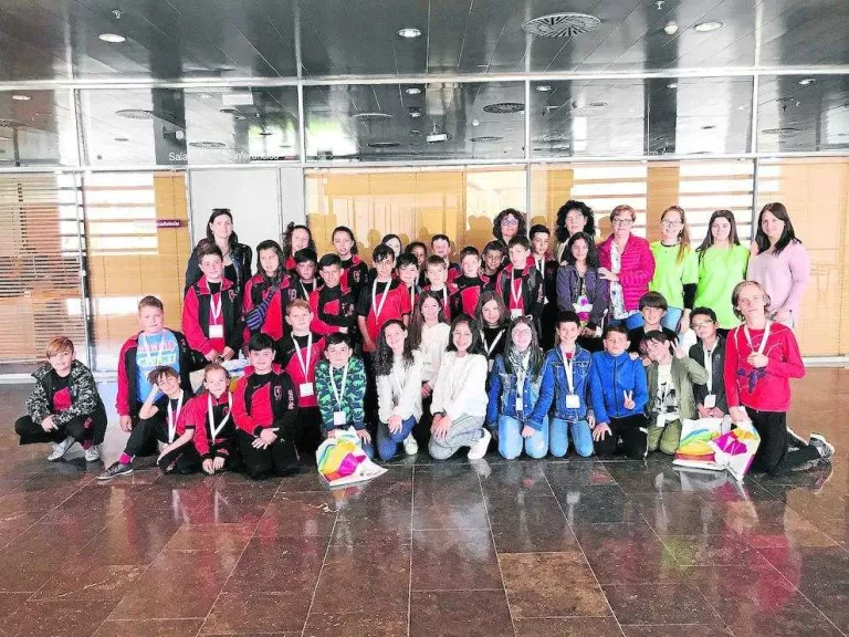 Alumnes de Primària dissenyen  els seus propis plans educatius