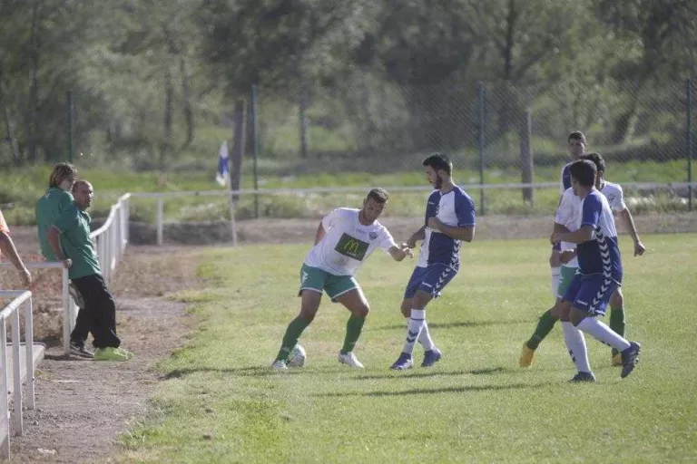 Victòria del Torres de Segre amb ‘hat trick’ d’Alférez