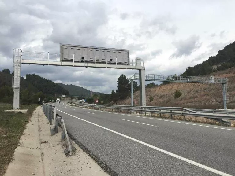 Activen aquest dijous dos nous radars de tram a l'A-2 a l'Anoia