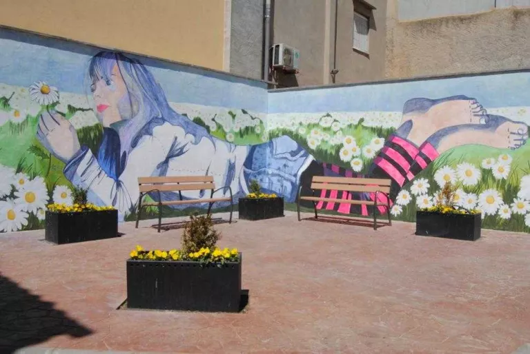 La Fira de la Camamilla de Linyola estrena mural