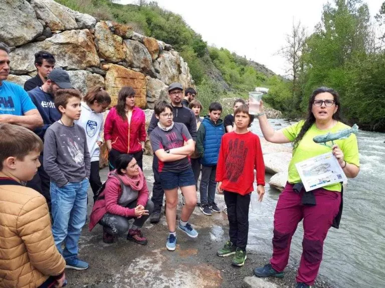 Alliberen cent cavilats al Garona al seu pas per Es Bòrdes