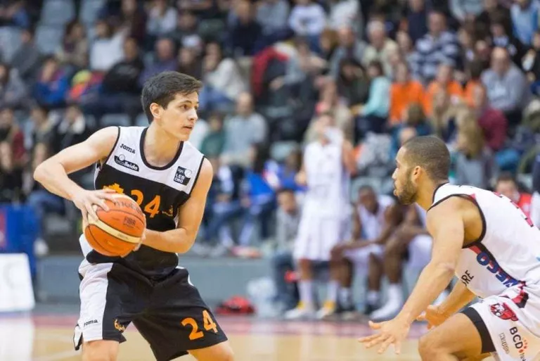 Lafuente amplia el contracte amb el Força Lleida