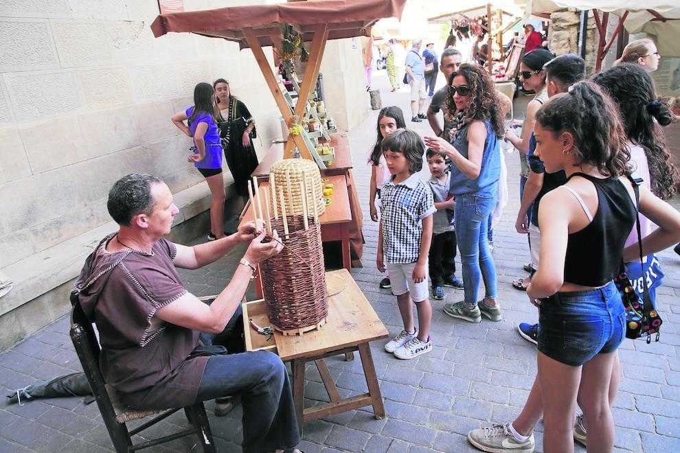 Almenar viatja a l’època medieval