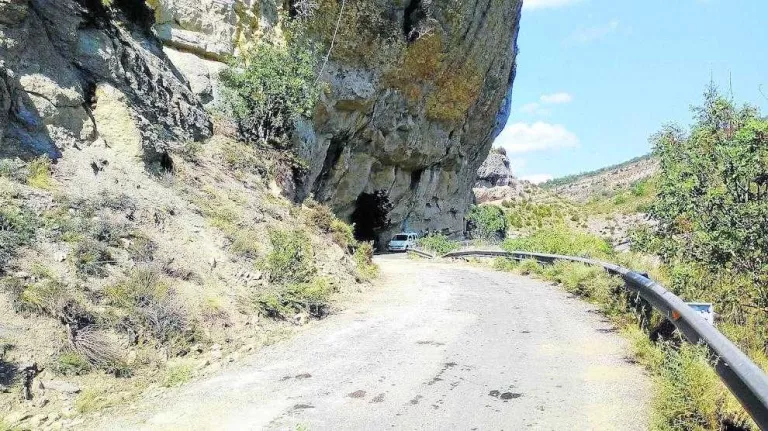 Mont-rebei reobre per al turisme pel pont