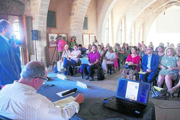 La Generalitat impulsarà les escoles rurals