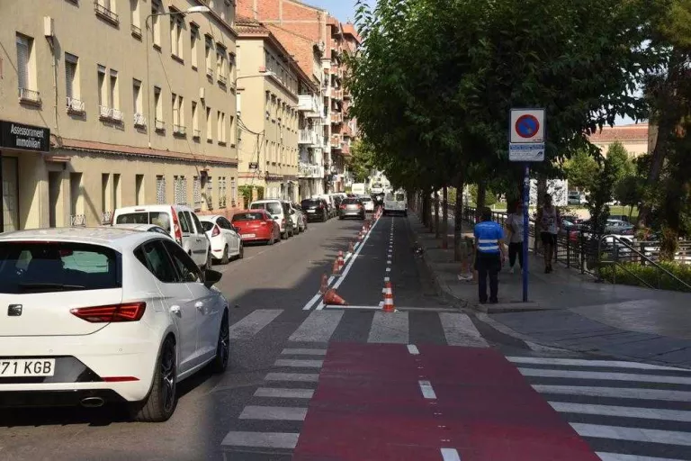 Millora i prolongació del carril bici a Ramón y Cajal, que suprimeix pàrquings
