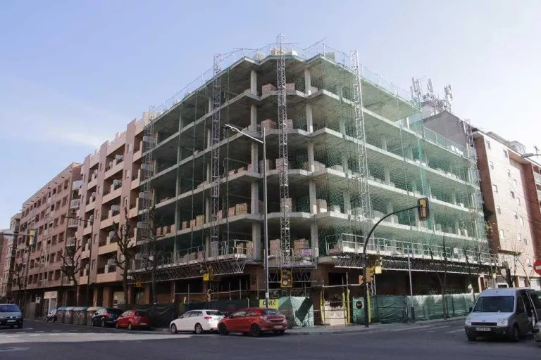 La hipoteca mitjana a Lleida s’encareix 12 € al mes