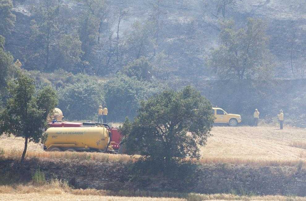 Alarma per dos nous focs, que arrasen 70 hectàrees a la Segarra