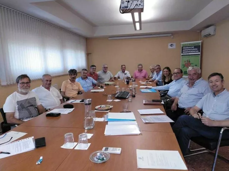 Els regants exigeixen suprimir l'IBI dels pantans