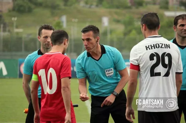 Estrada tindrà en el seu trio arbitral la primera dona assistent a Primera