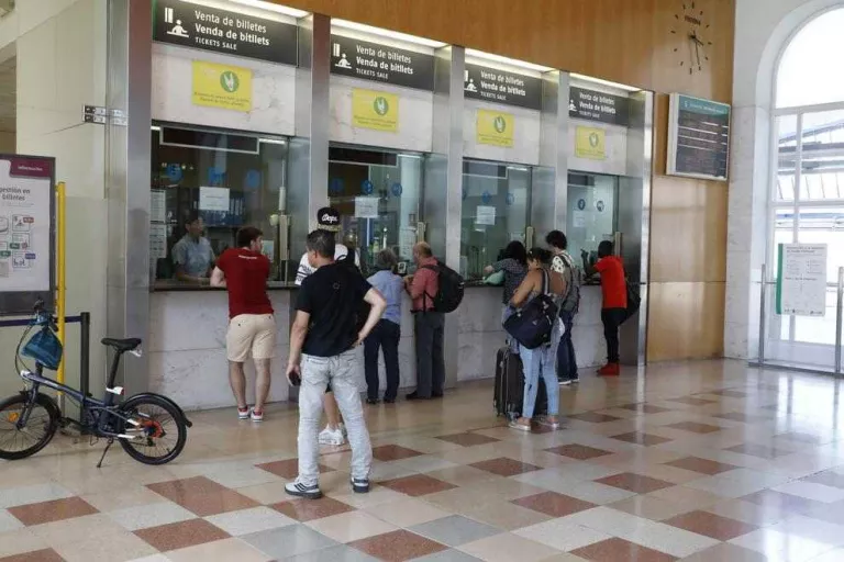Quinze trens de Renfe afectats per la vaga, amb onze d’anul·lats