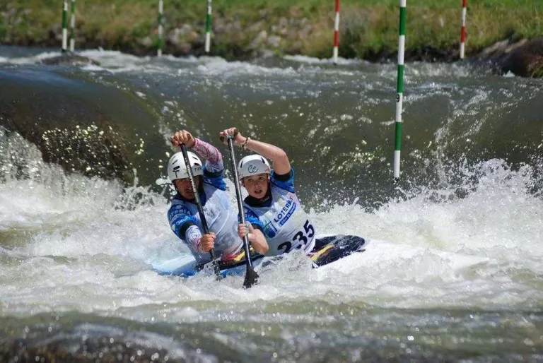 Adrià Martín i Carla Carrillo, del Cadí Canoe Kayak, competiran al Mundial en CII Mixt.