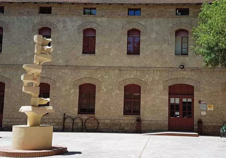 La Paeria forma aturats en tasques administratives per a la inserció laboral