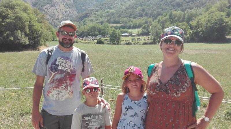 Els gossos es llueixen a Llavorsí
