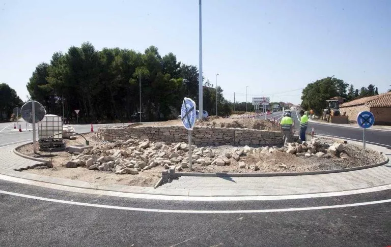 Acabada la nova rotonda de l’N-II a Bellpuig i obre al trànsit al setembre