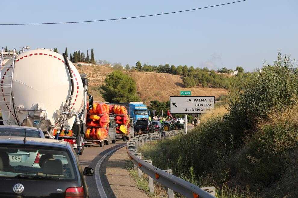 Creix la indignació pel gran incendi
